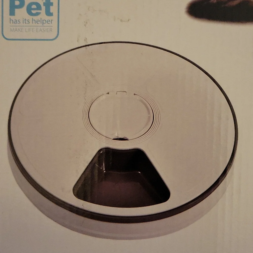 Timed Pet Feeder 6 compartments hold 70g dry or wet food LED screen battery NEW…